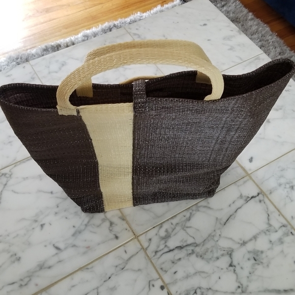 Tote - Picture 2 of 5